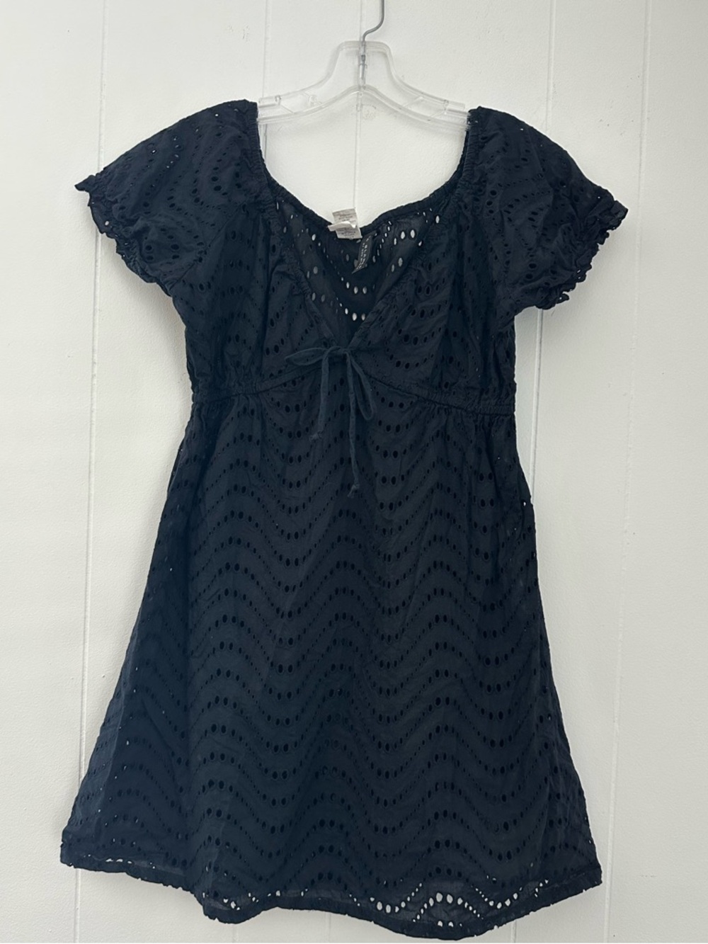 LA BLANCA Dress V-Neck Short Sleeve Eyelet Beach Swim Cover Up Black Medium